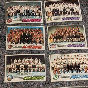 1977 O-PEE -CHEE team checklist cards.